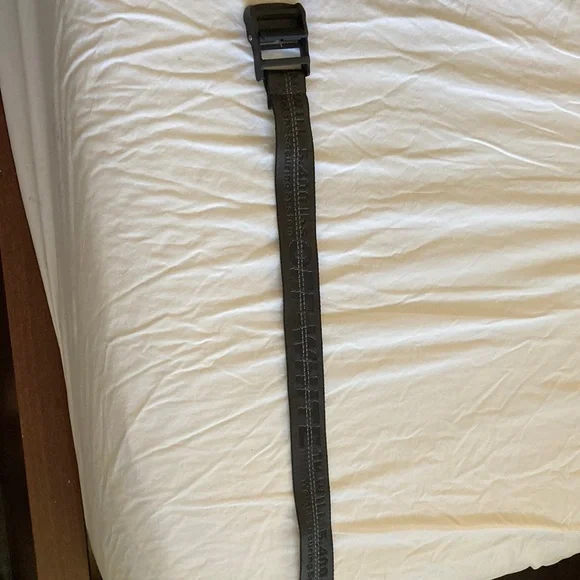 Accessories | Off White Black Utility Belt | Poshmark display picture 2